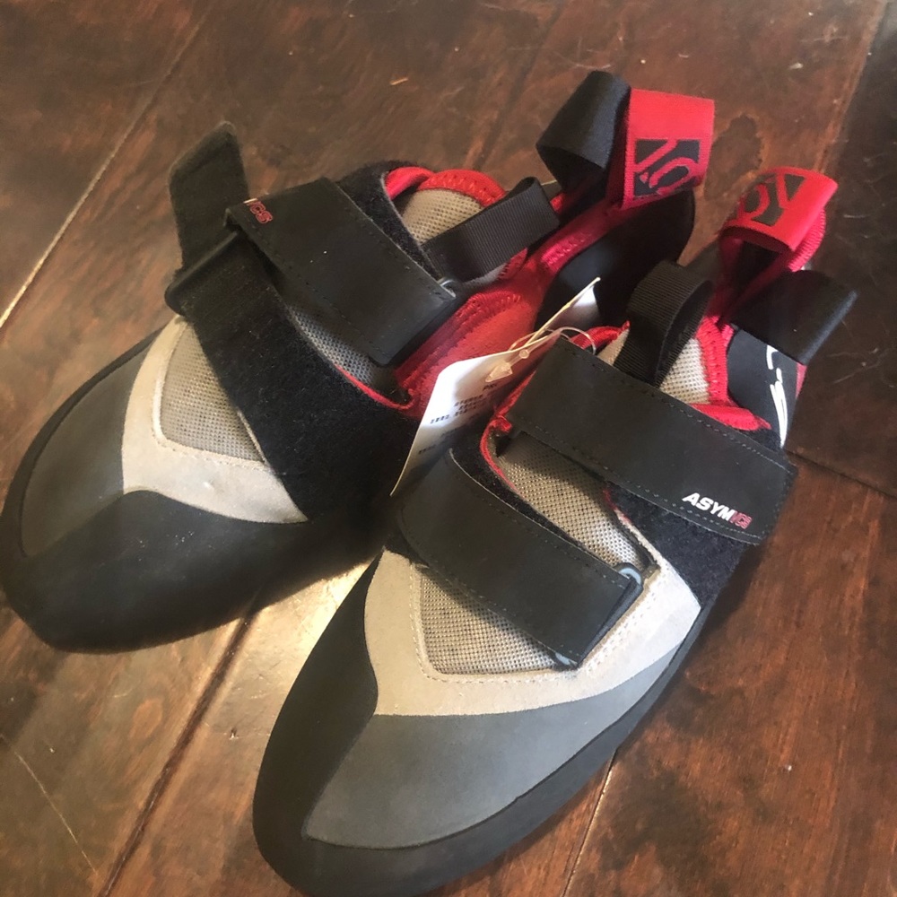 Five 10 climbing shoes women’s size 10.5